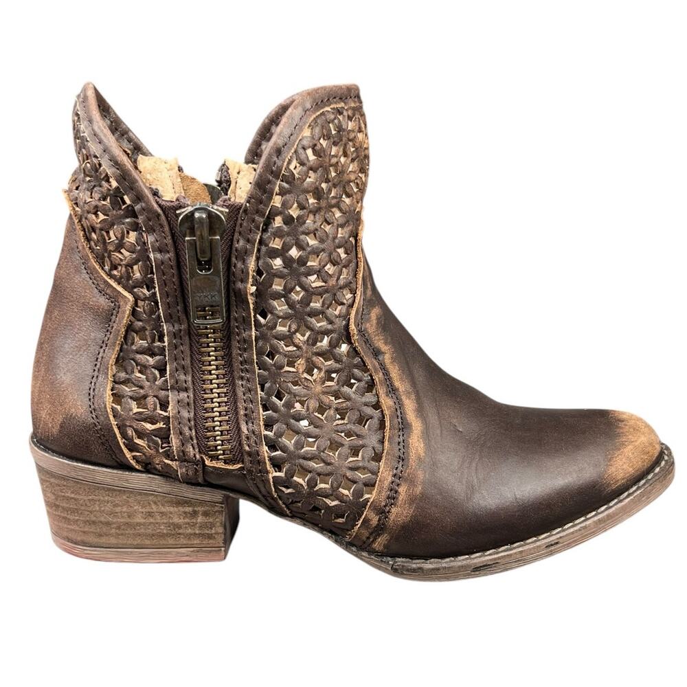 Circle G Corral Women’s Brown Distressed Western Ankle Boot Size US 8.5